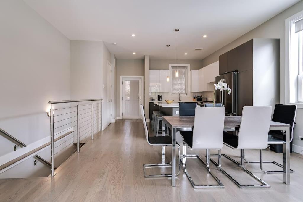 Stunning Duplex Condo #1 - Downtown River North Чикаго Экстерьер фото